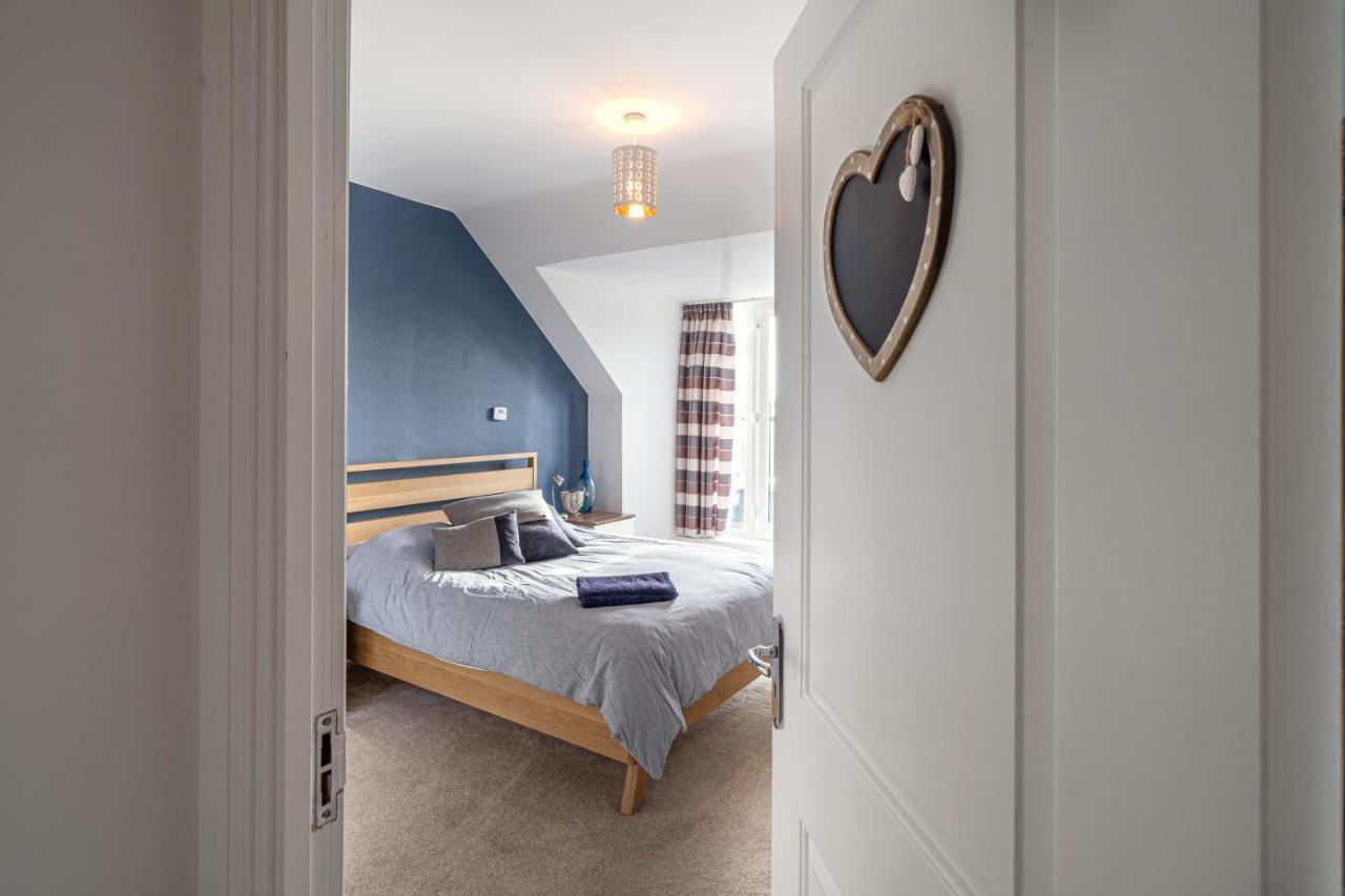メイデンヘッドModern Townhouse - Sleeps Up To 6アパートメント エクステリア 写真
